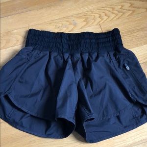 Black Lululemon Shorts Size 8